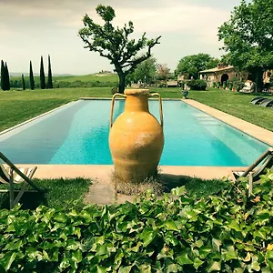 Dimora Buonriposo Pienza Country House Resort